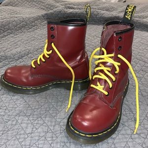 Like new maroon leather doc martens size 7